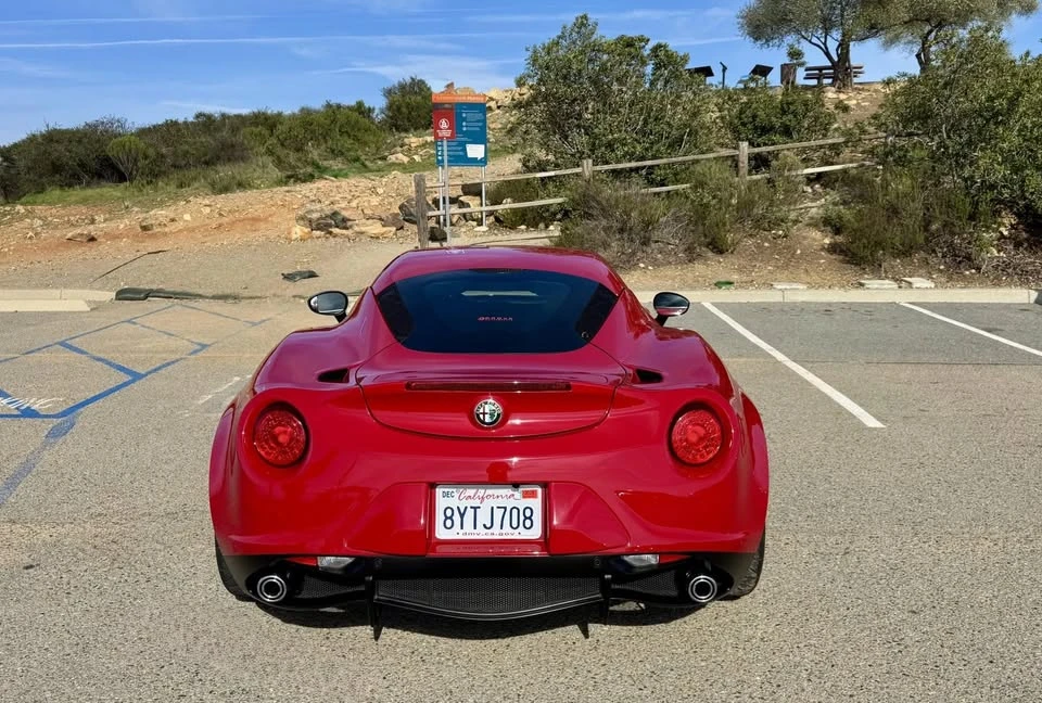 2015 Alfa Romeo 4C Coupe - Image 8 of 19