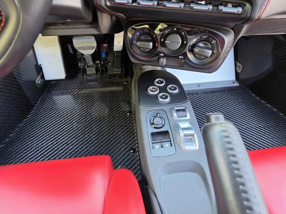 2015 Alfa Romeo 4C Coupe - Image 14 of 20