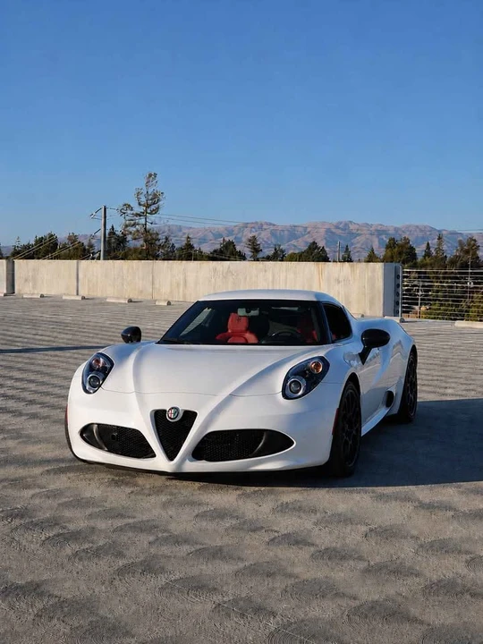 2015 Alfa Romeo 4C Coupe - Image 5 of 20