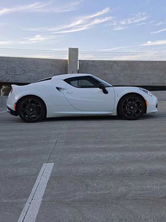 2015 Alfa Romeo 4C Coupe - Image 2 of 20
