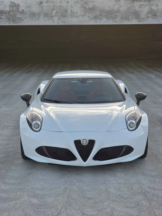 2015 Alfa Romeo 4C Coupe - Image 4 of 20