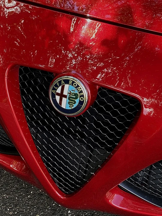 2015 Alfa Romeo 4C Coupe - Image 29 of 31
