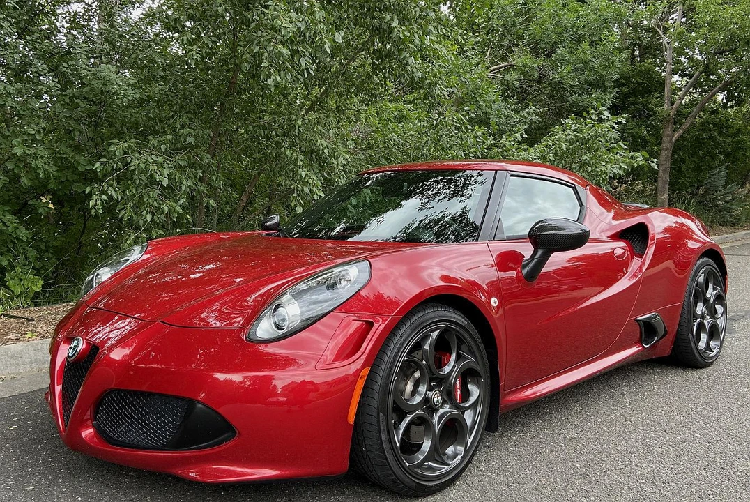 2015 Alfa Romeo 4C Coupe - Image 6 of 31