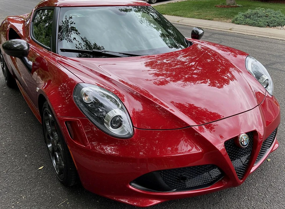 2015 Alfa Romeo 4C Coupe - Image 20 of 31