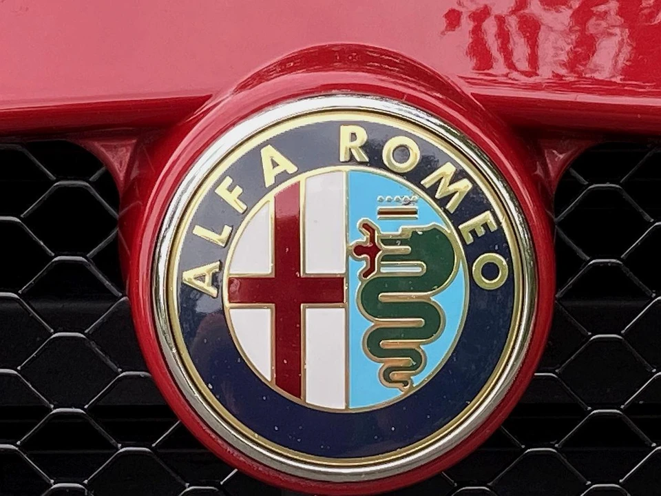 2015 Alfa Romeo 4C Coupe - Image 30 of 31