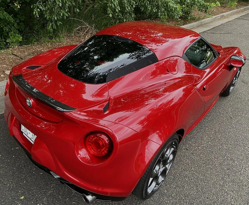 2015 Alfa Romeo 4C Coupe - Image 12 of 31