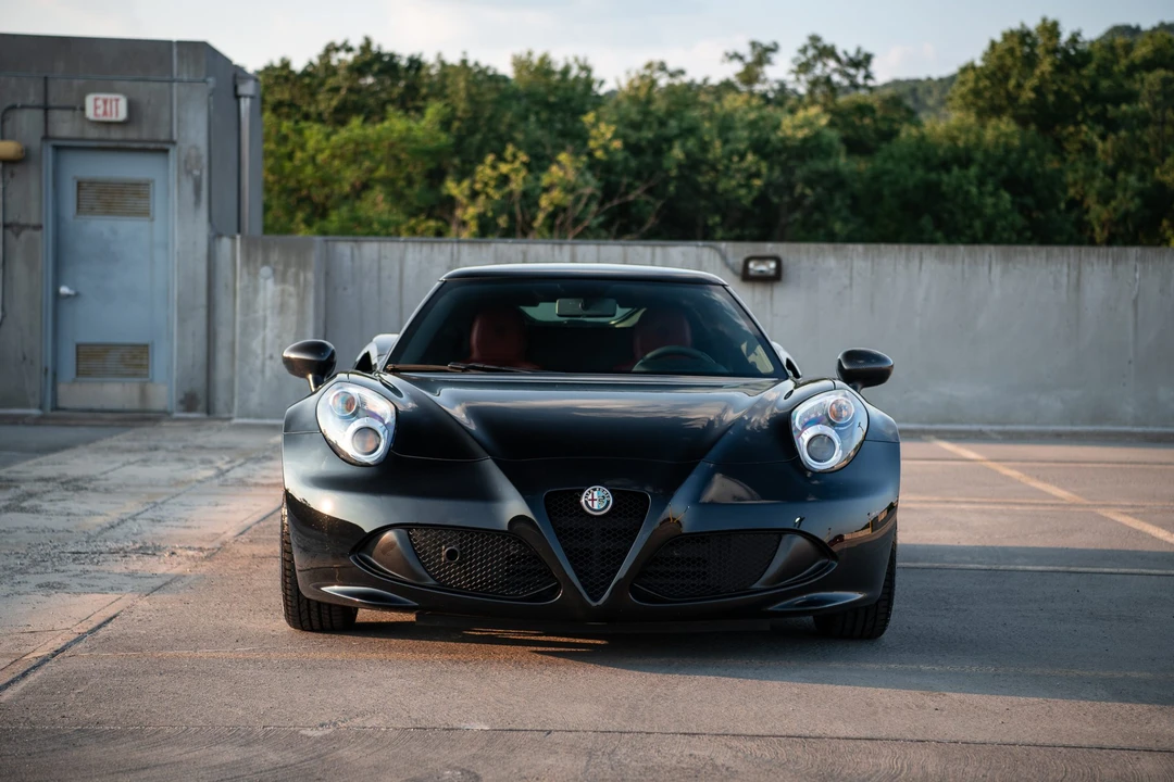 2015 Alfa Romeo 4C Coupe - Image 10 of 31