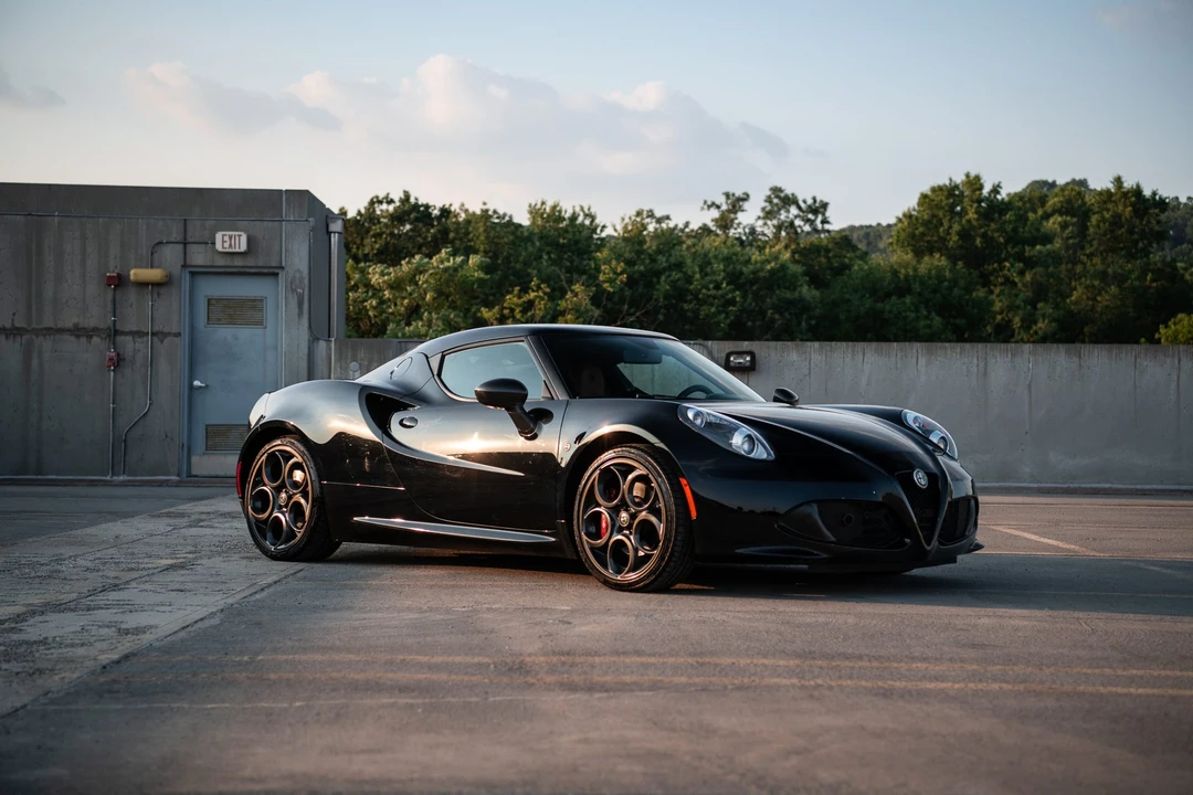 2015 Alfa Romeo 4C Coupe - Image 12 of 31