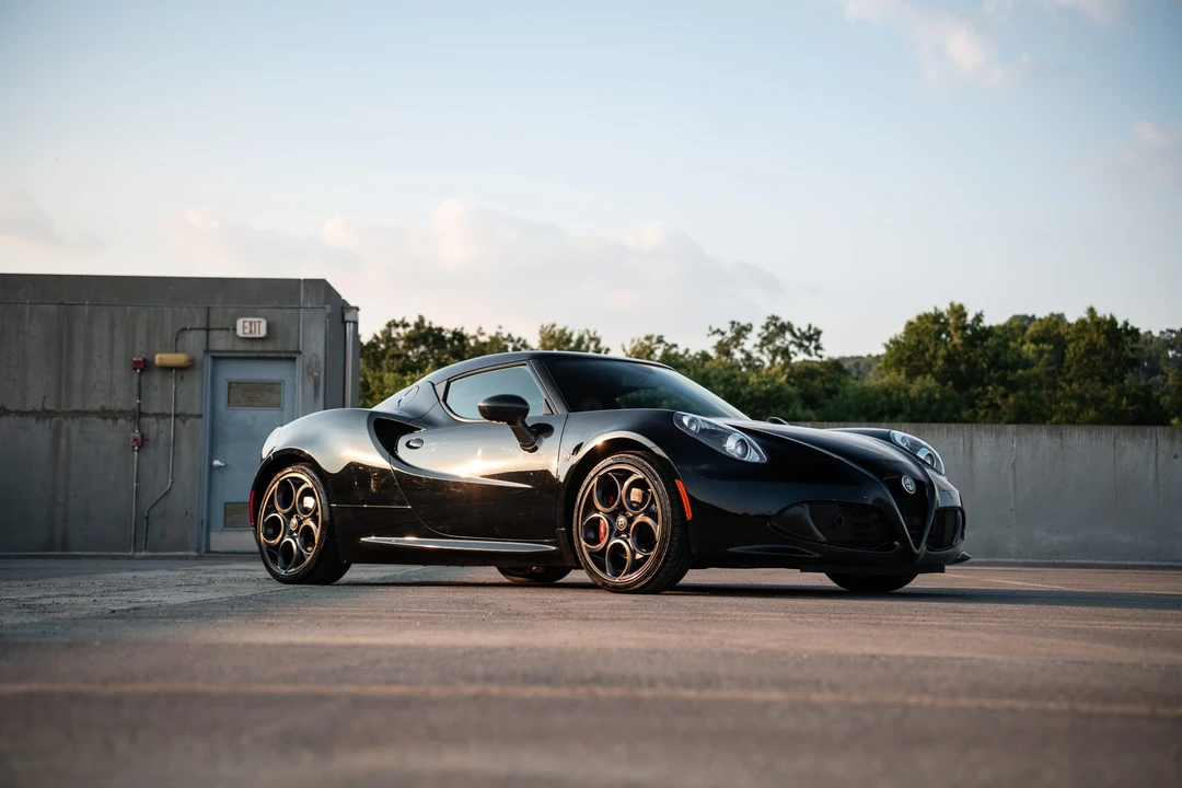 2015 Alfa Romeo 4C Coupe - Image 13 of 31