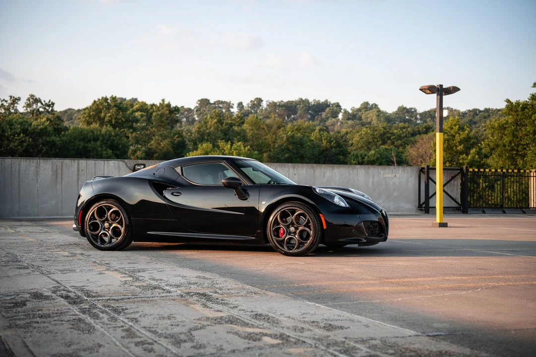 2015 Alfa Romeo 4C Coupe - Image 15 of 31