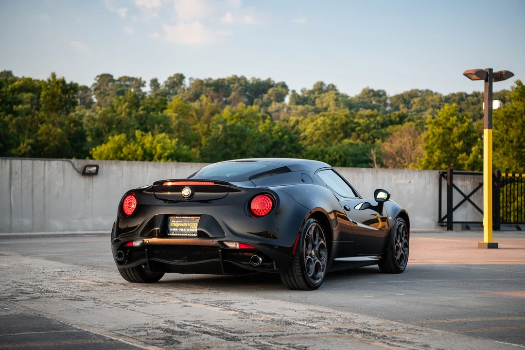 2015 Alfa Romeo 4C Coupe - Image 19 of 31