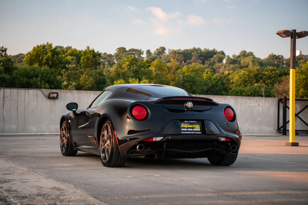 2015 Alfa Romeo 4C Coupe - Image 22 of 31