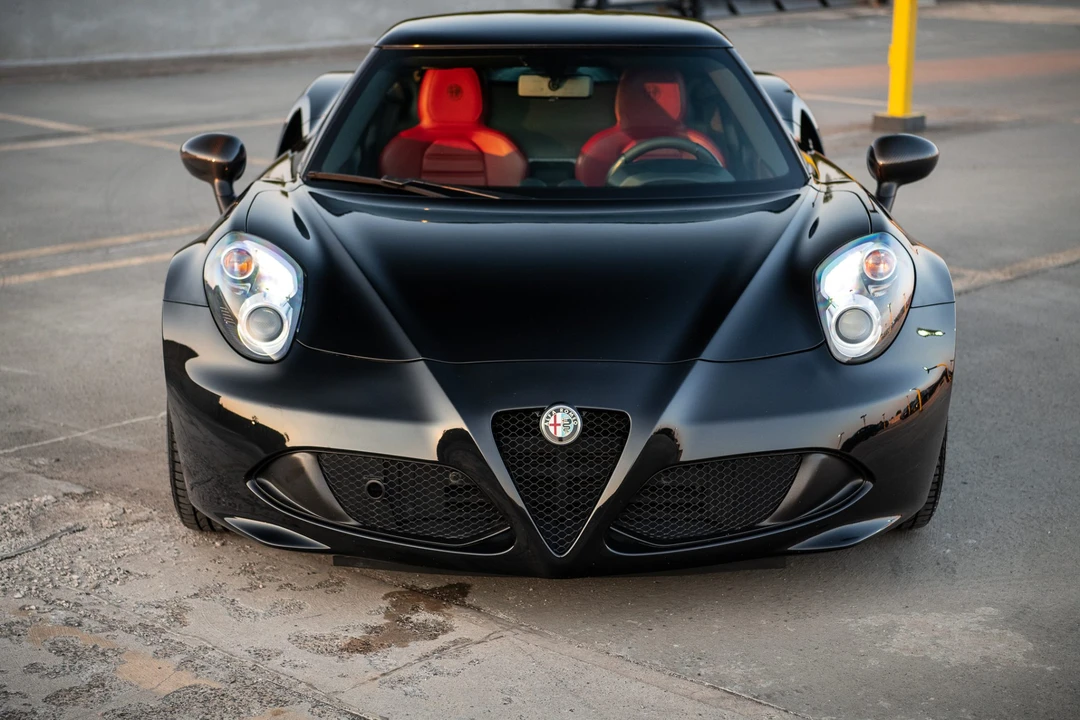 2015 Alfa Romeo 4C Coupe - Image 9 of 31
