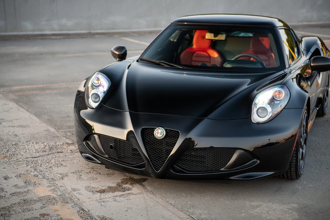 2015 Alfa Romeo 4C Coupe - Image 7 of 31