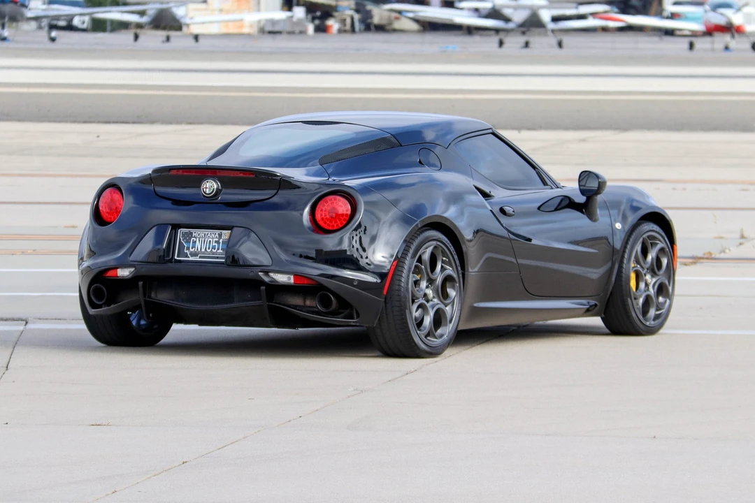 2015 Alfa Romeo 4C Coupe - Image 15 of 31