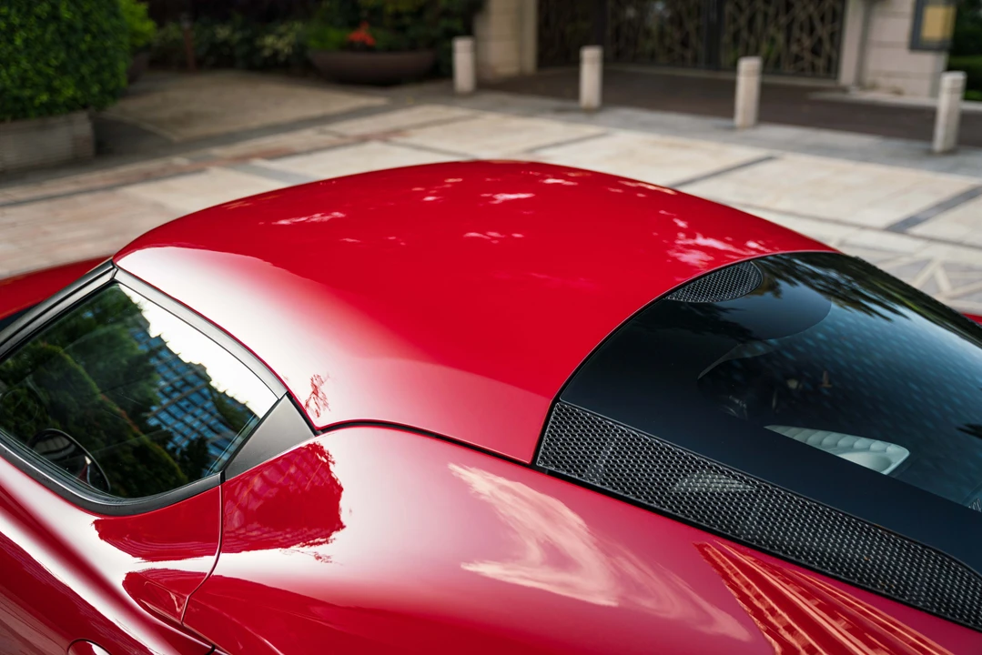 2015 Alfa Romeo 4C Coupe - Image 14 of 31