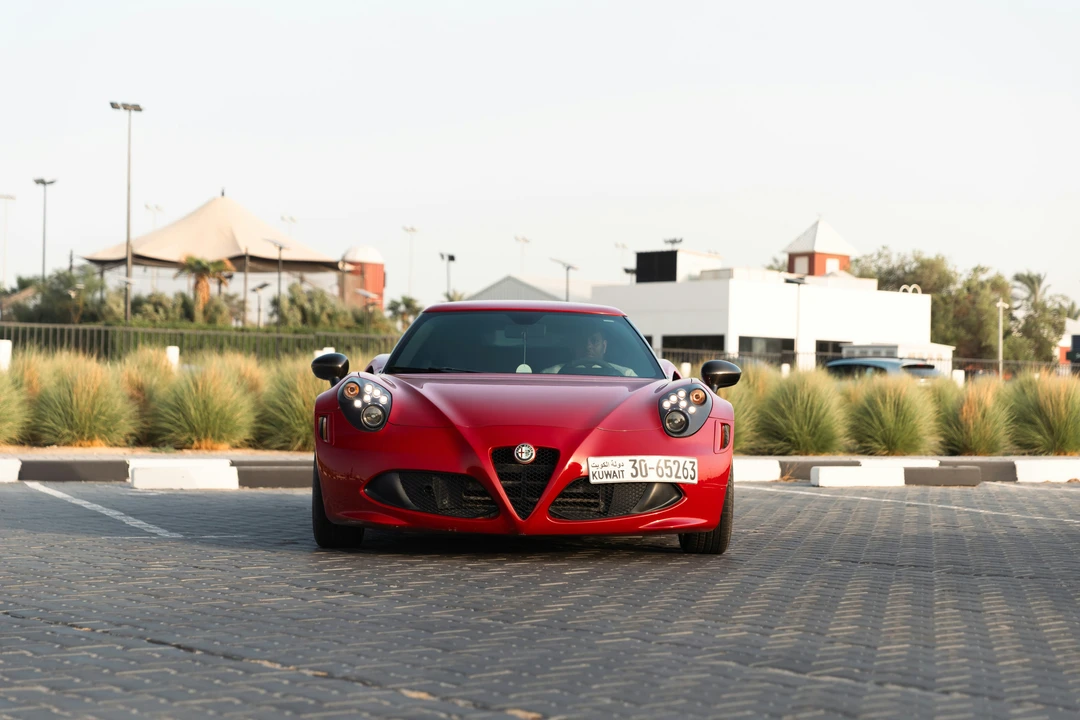 2015 Alfa Romeo 4C Coupe - Image 2 of 21