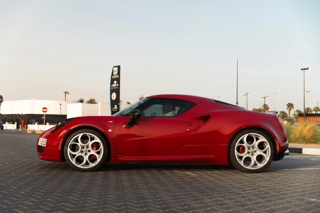 2015 Alfa Romeo 4C Coupe - Image 15 of 21