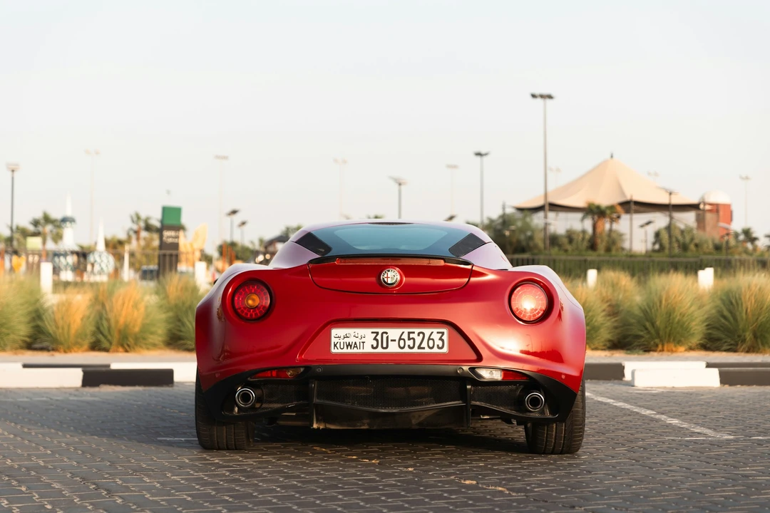 2015 Alfa Romeo 4C Coupe - Image 13 of 21