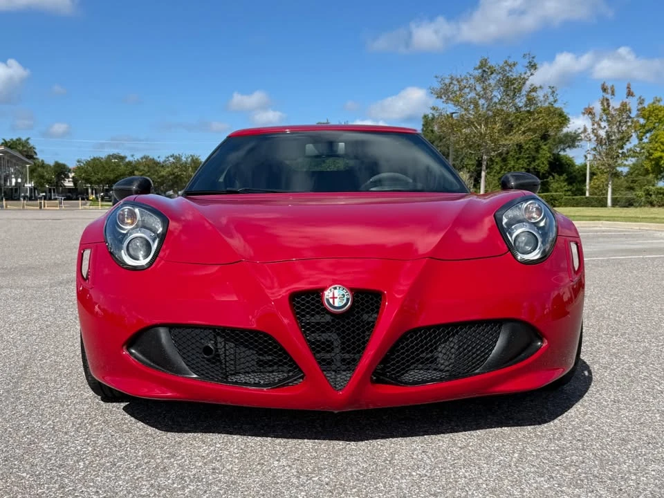2015 Alfa Romeo 4C Coupe - Image 2 of 15