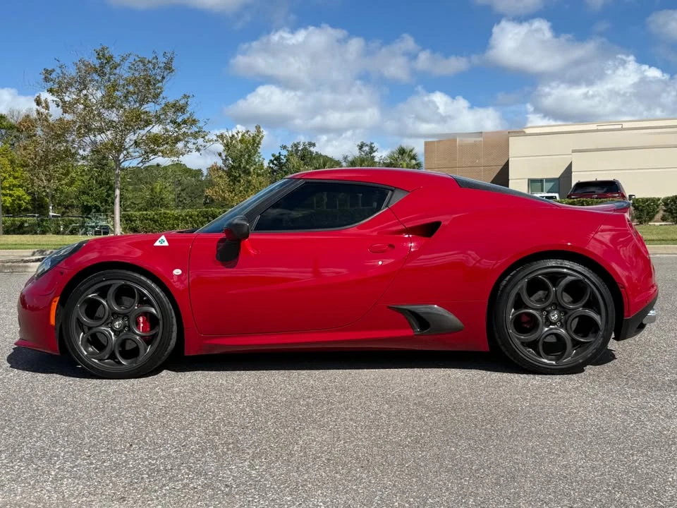 2015 Alfa Romeo 4C Coupe - Image 3 of 15