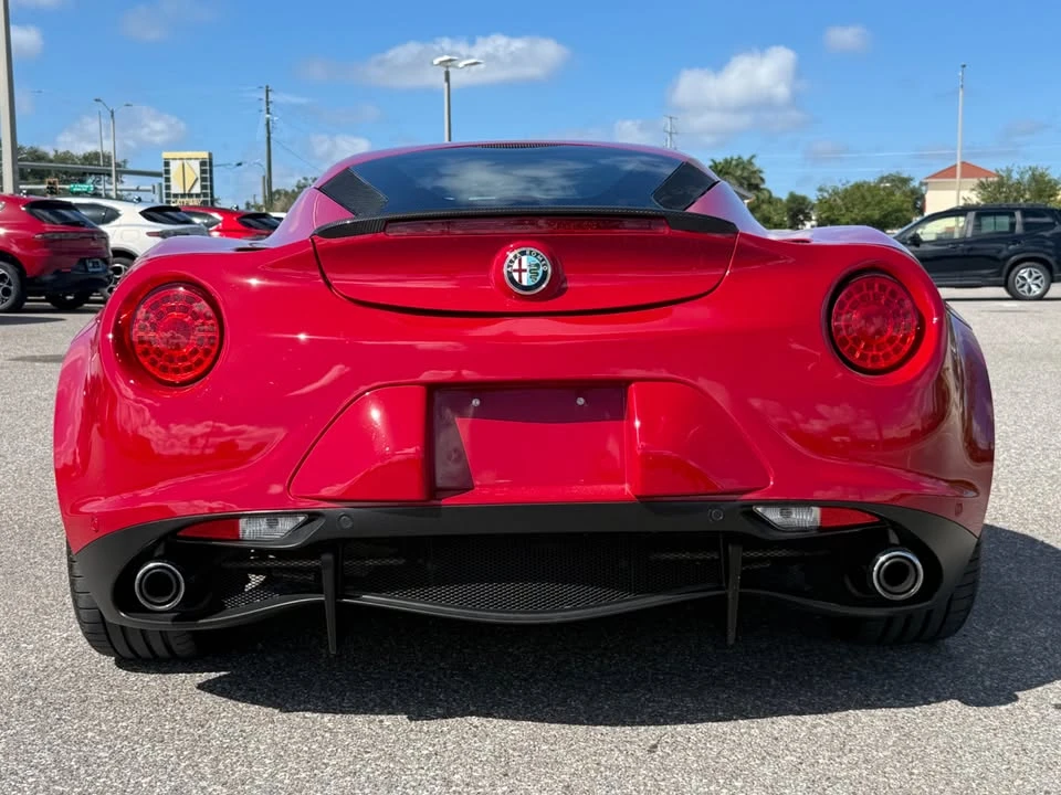 2015 Alfa Romeo 4C Coupe - Image 6 of 15