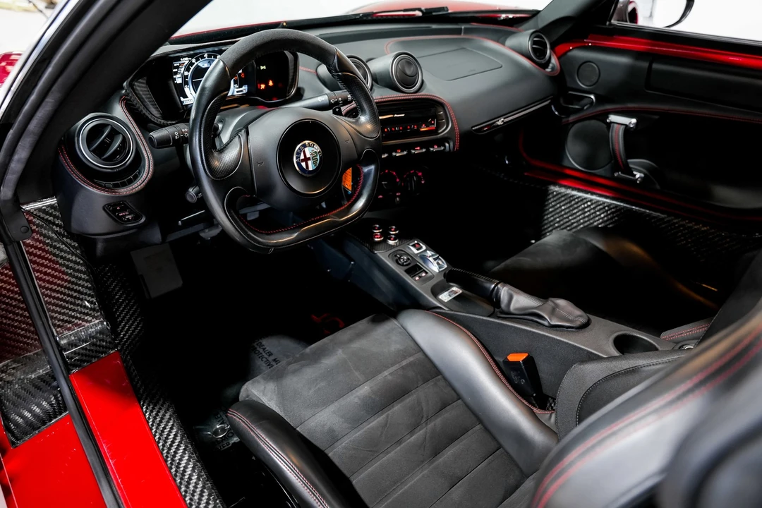 2015 Alfa Romeo 4C Coupe - Image 9 of 21