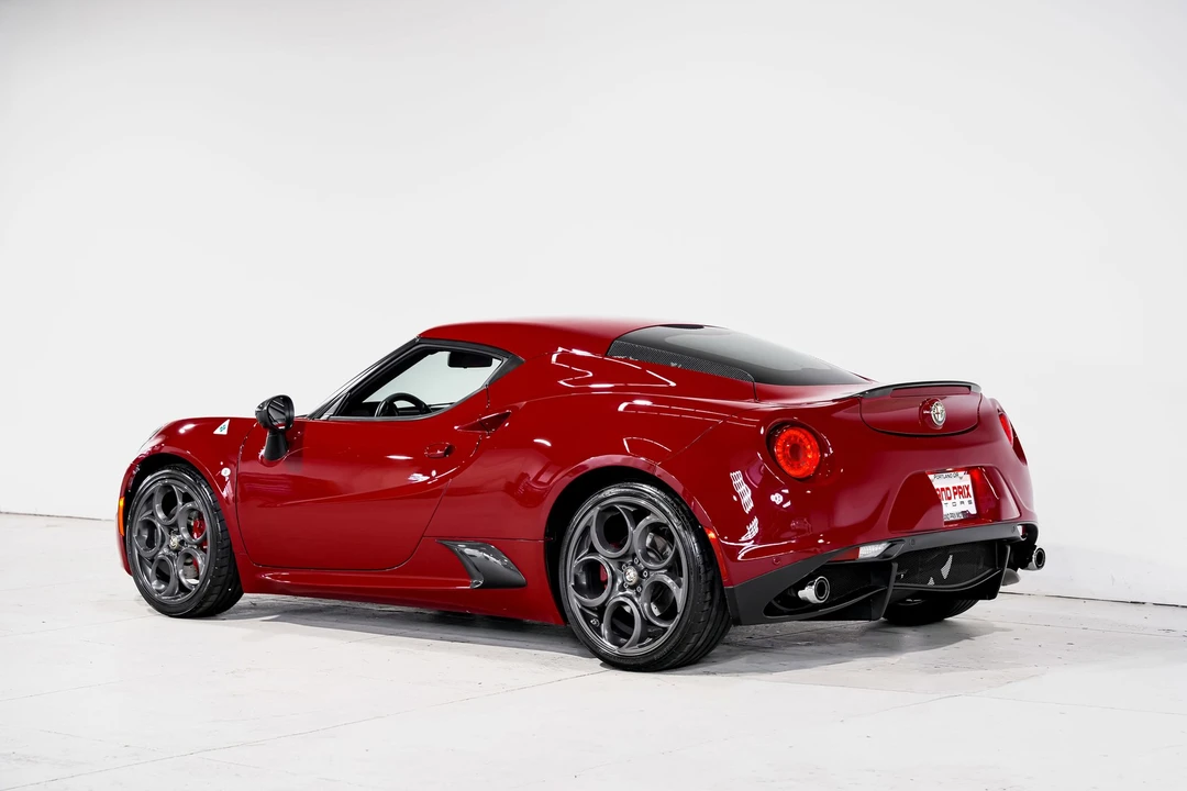 2015 Alfa Romeo 4C Coupe - Image 8 of 21