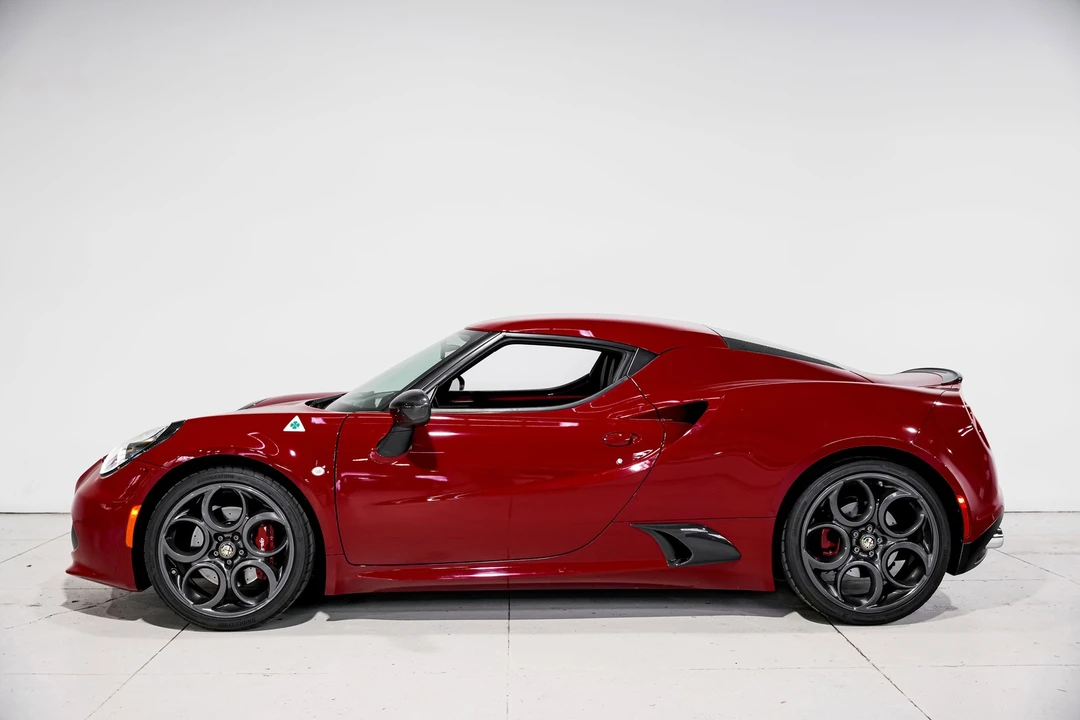 2015 Alfa Romeo 4C Coupe - Image 5 of 12