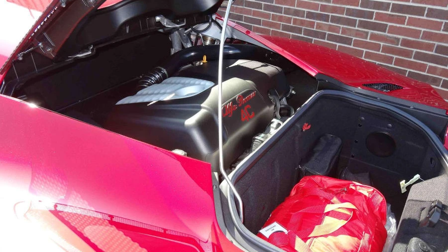 2015 Alfa Romeo 4C Coupe - Image 6 of 7