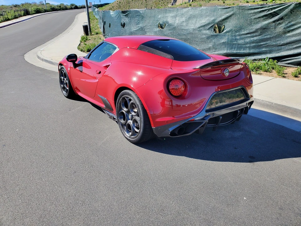 2015 Alfa Romeo 4C Coupe - Image 8 of 31