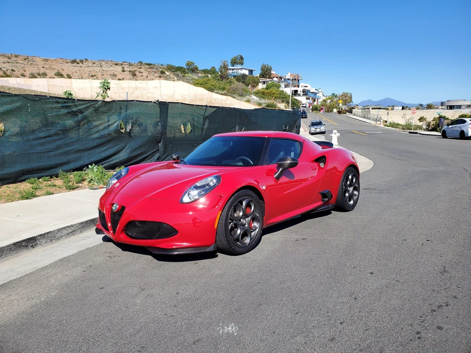 2015 Alfa Romeo 4C Coupe - Image 7 of 31