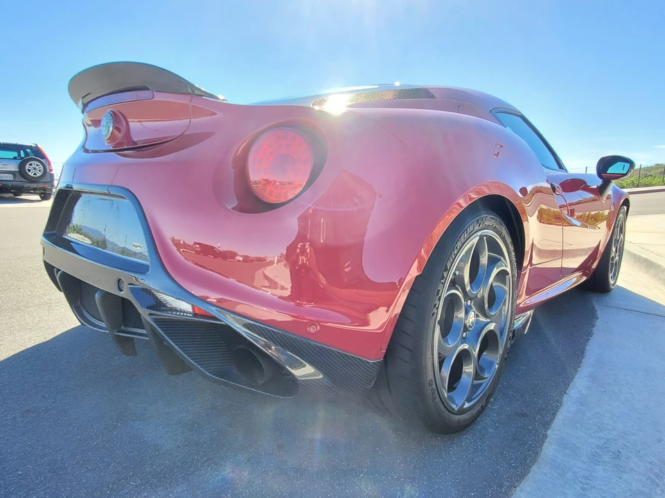 2015 Alfa Romeo 4C Coupe - Image 13 of 31