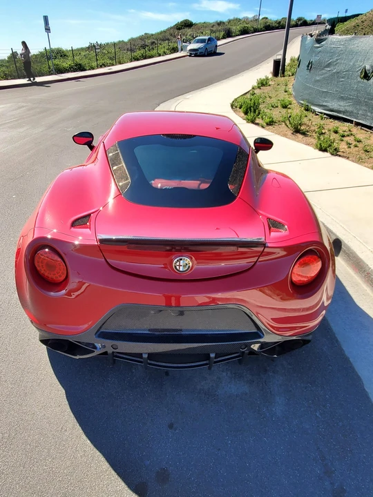 2015 Alfa Romeo 4C Coupe - Image 11 of 31