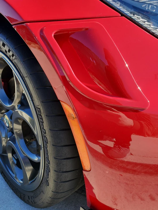 2015 Alfa Romeo 4C Coupe - Image 24 of 31