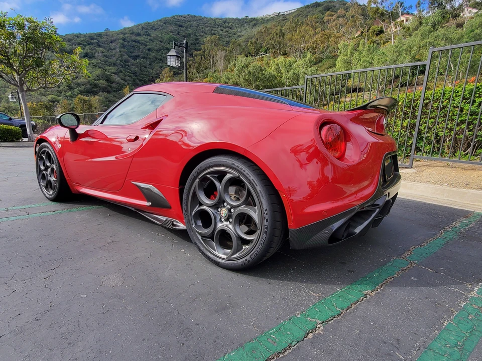 2015 Alfa Romeo 4C Coupe - Image 15 of 31