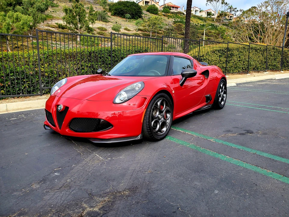 2015 Alfa Romeo 4C Coupe - Image 11 of 31