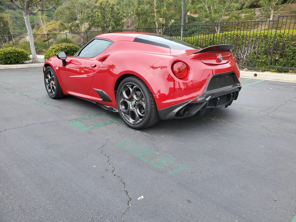 2015 Alfa Romeo 4C Coupe - Image 16 of 31