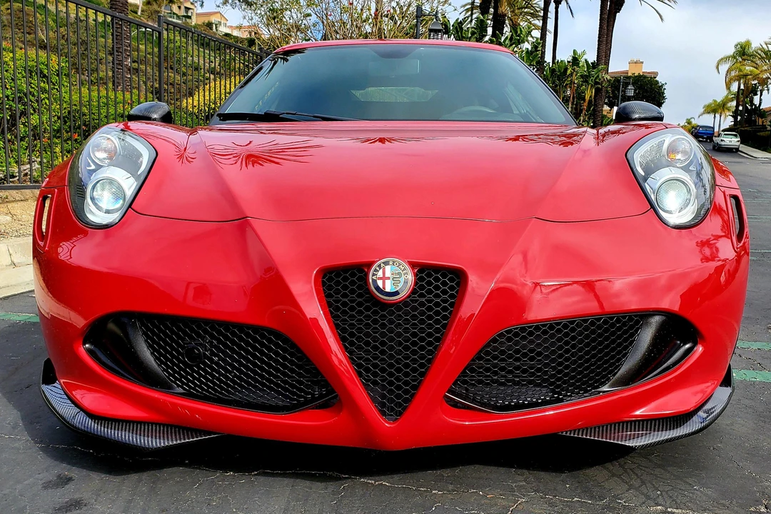 2015 Alfa Romeo 4C Coupe - Image 2 of 31