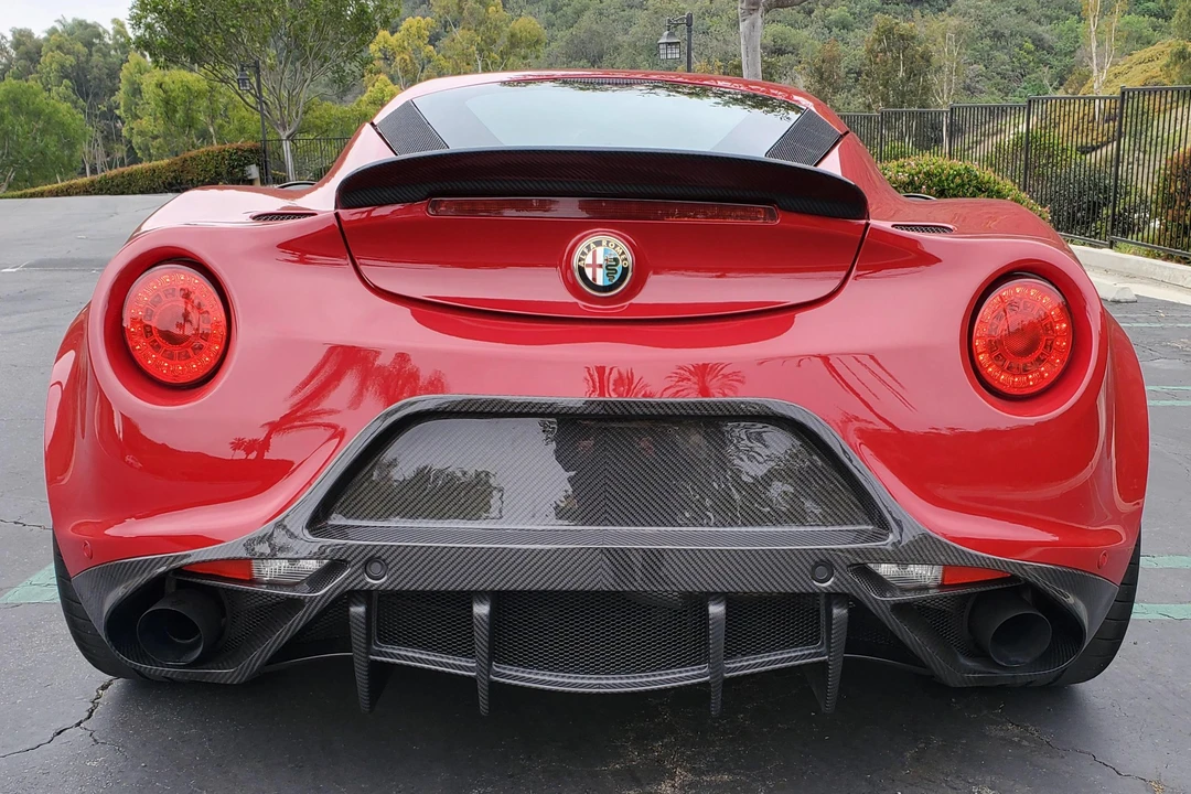 2015 Alfa Romeo 4C Coupe - Image 5 of 31