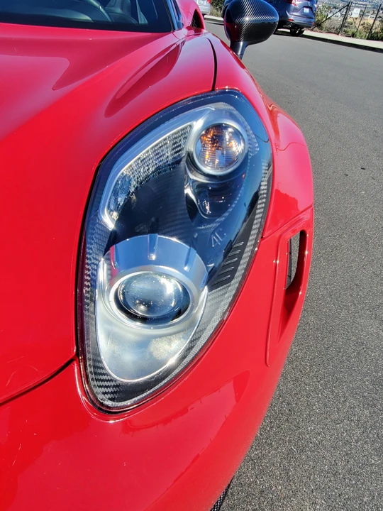 2015 Alfa Romeo 4C Coupe - Image 25 of 31