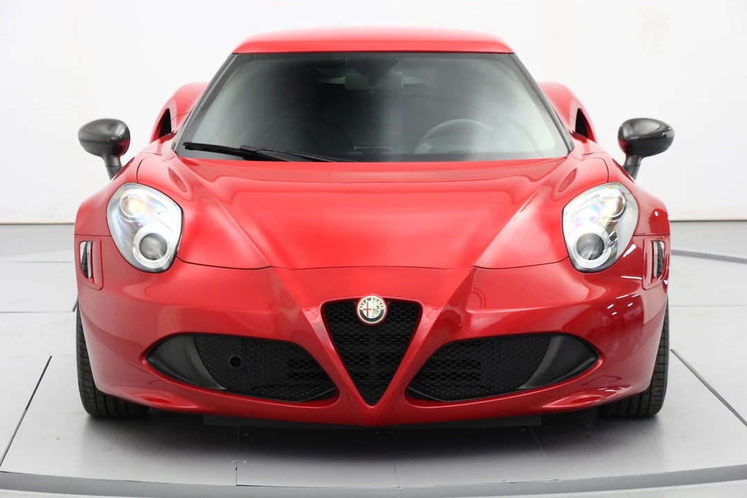 2015 Alfa Romeo 4C Coupe - Image 25 of 31