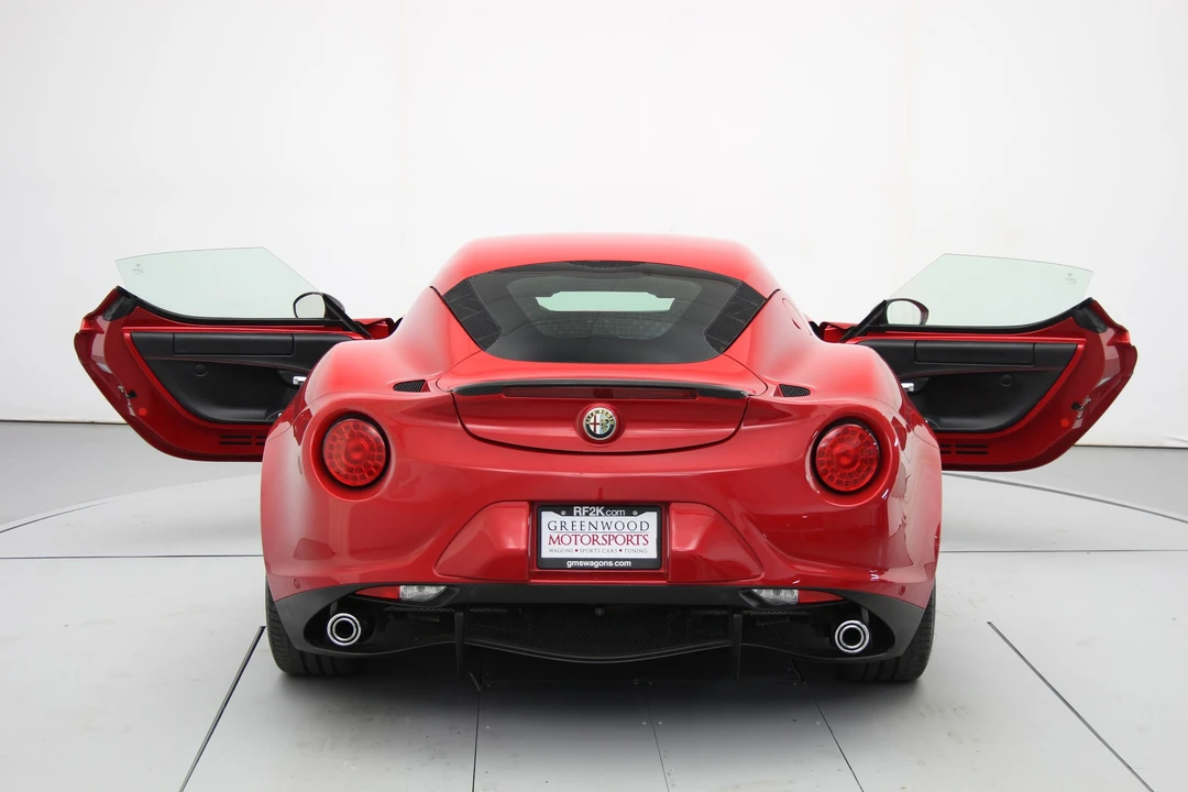 2015 Alfa Romeo 4C Coupe - Image 19 of 31