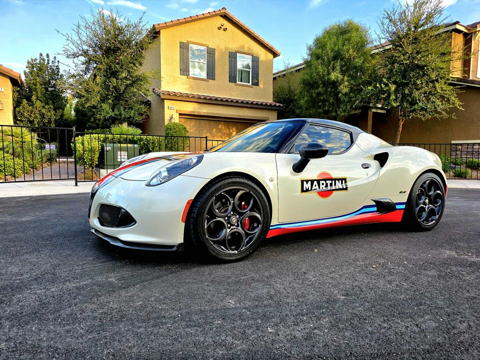 2015 Alfa Romeo 4C Coupe - Image 5 of 31