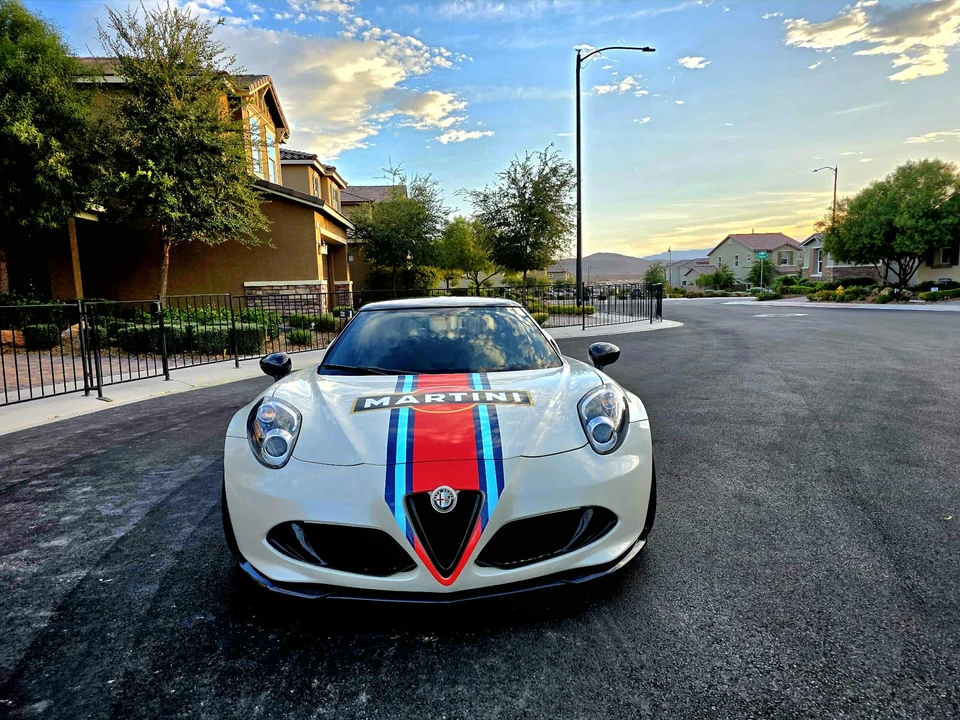 2015 Alfa Romeo 4C Coupe - Image 13 of 31