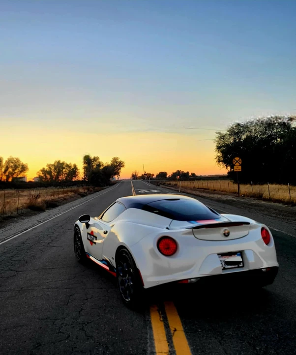 2015 Alfa Romeo 4C Coupe - Image 7 of 31
