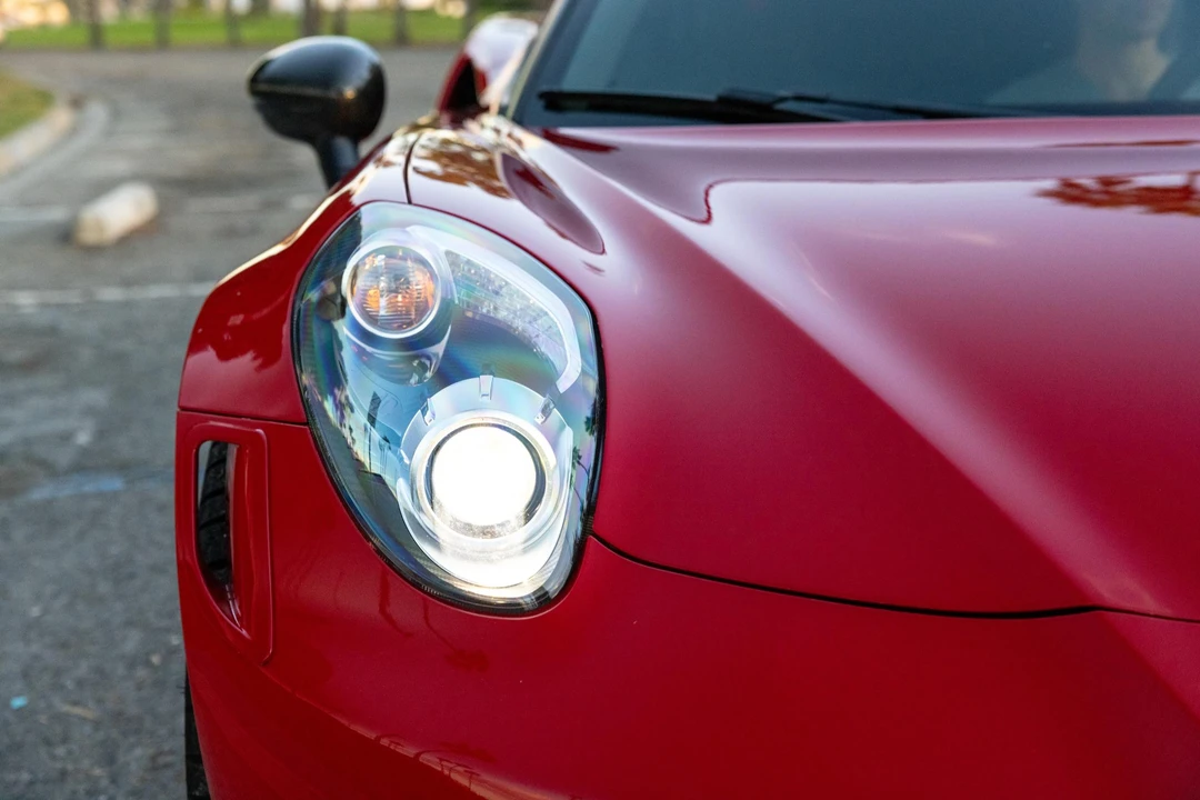 2015 Alfa Romeo 4C Coupe - Image 17 of 31