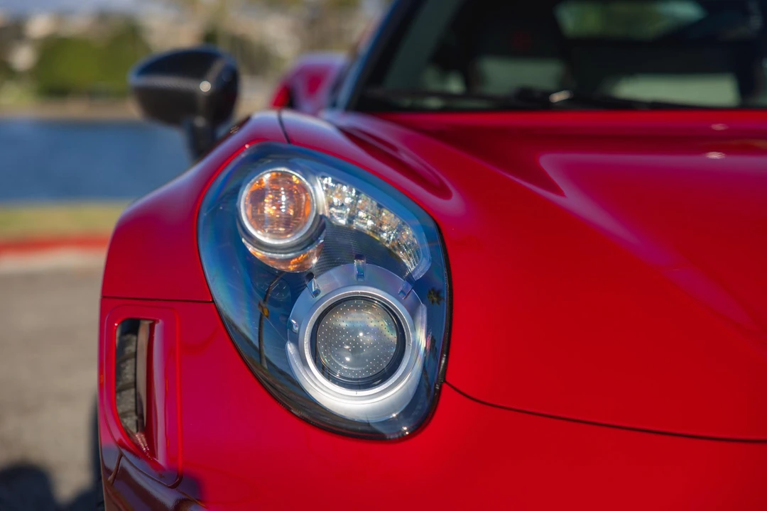2015 Alfa Romeo 4C Coupe - Image 16 of 31