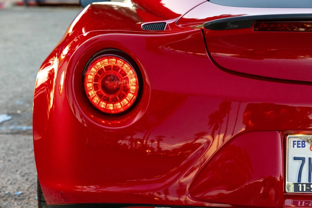 2015 Alfa Romeo 4C Coupe - Image 30 of 31