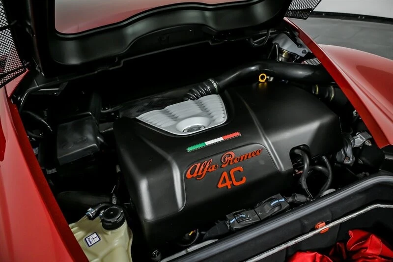 2015 Alfa Romeo 4C Coupe - Image 15 of 21